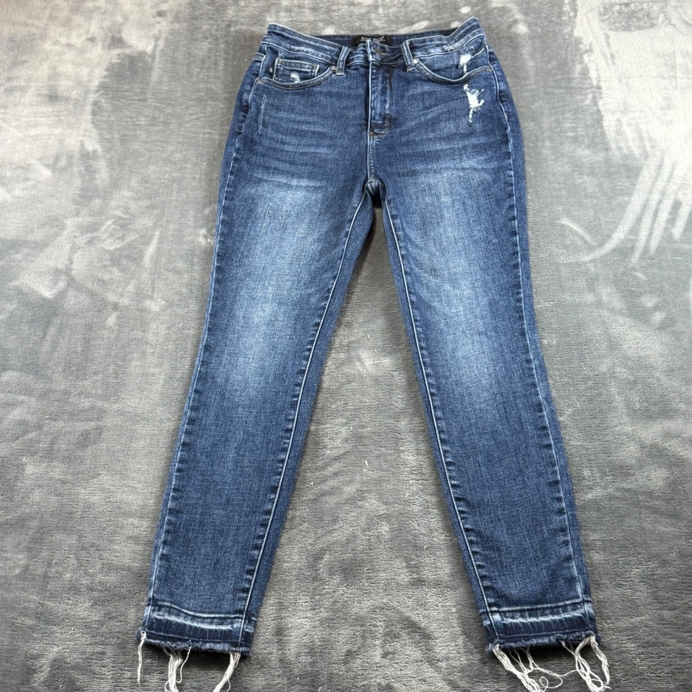 Judy Blue Skinny Fit Distressed Raw Hem Jeans Medium Wash JB88417 Size 9/29